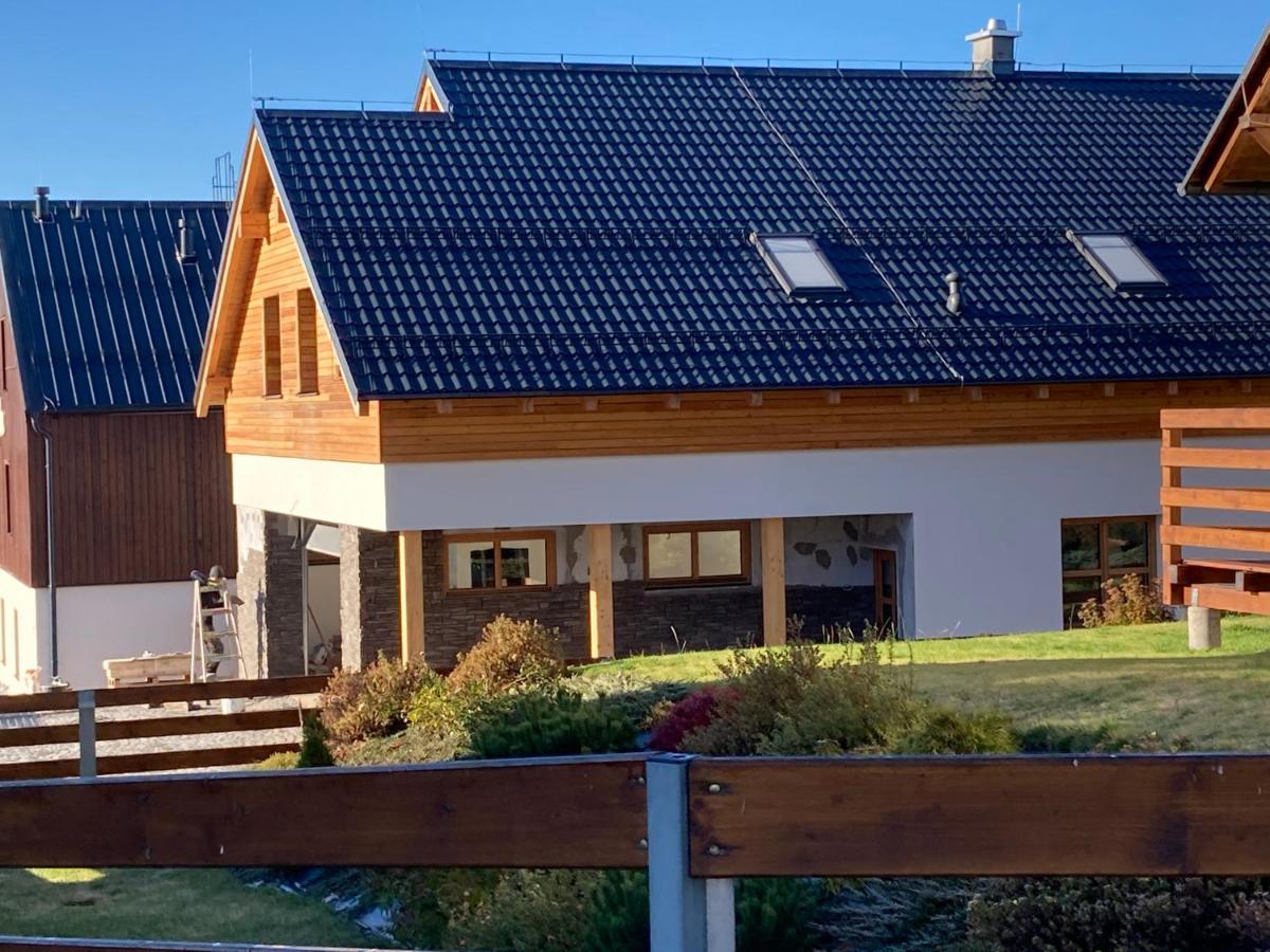 Apartmány Hacienda Boží Dar Esterno foto